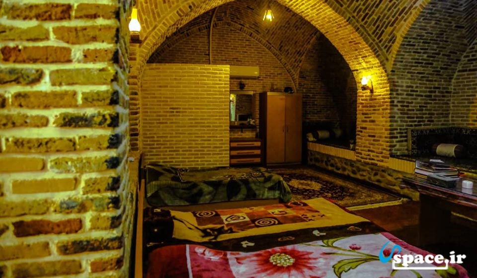 نمای داخلی اتاق کاروانسرای دودهک - دلیجان - روستای دودهک